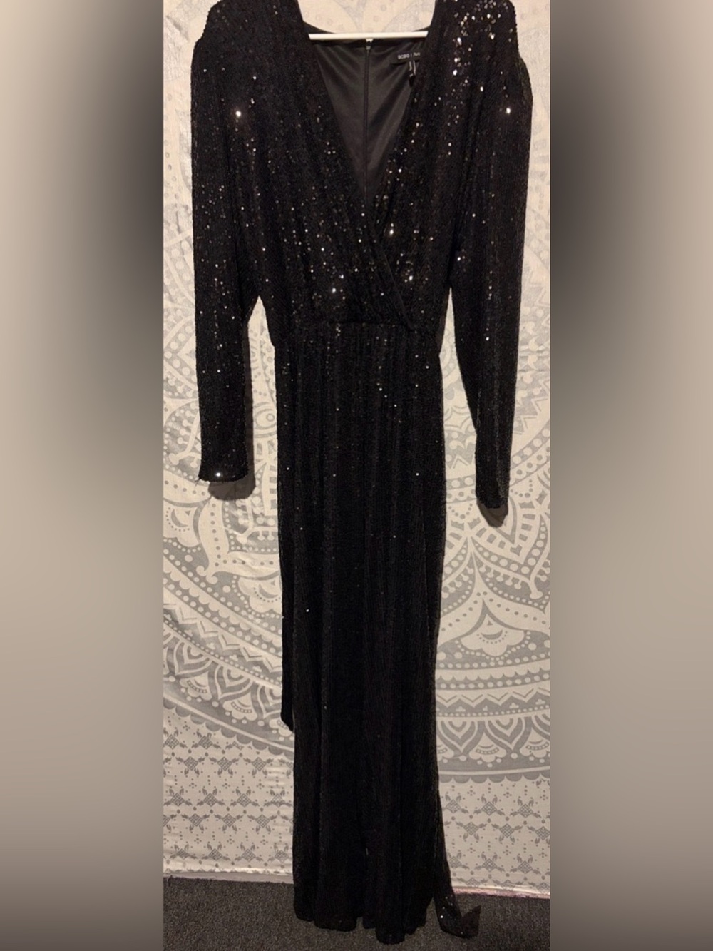 BCBG Paris Black Sequin Long Sleeve V-Neck Jumpsuit | XXL
